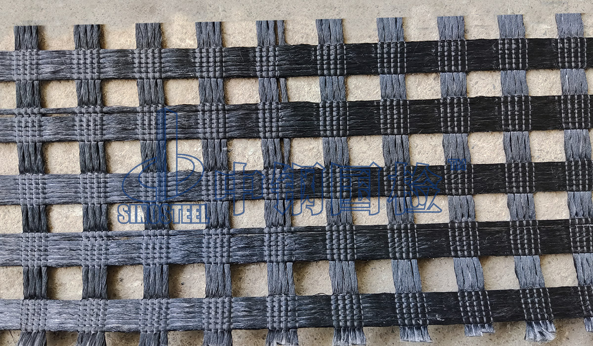 經編滌綸土工格柵雖有諸多優點,這些問題仍需引起重視