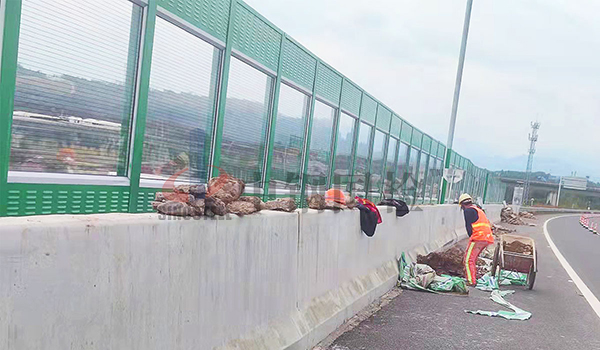 亞克力聲屏障有哪些優勢？其質量檢測涉及哪些方面？